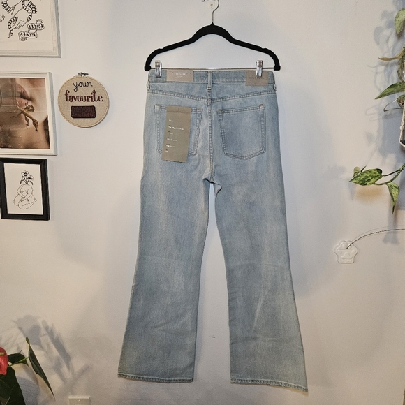 NWT Everlane The High-Rise Flare Jeans - Picture 5 of 7